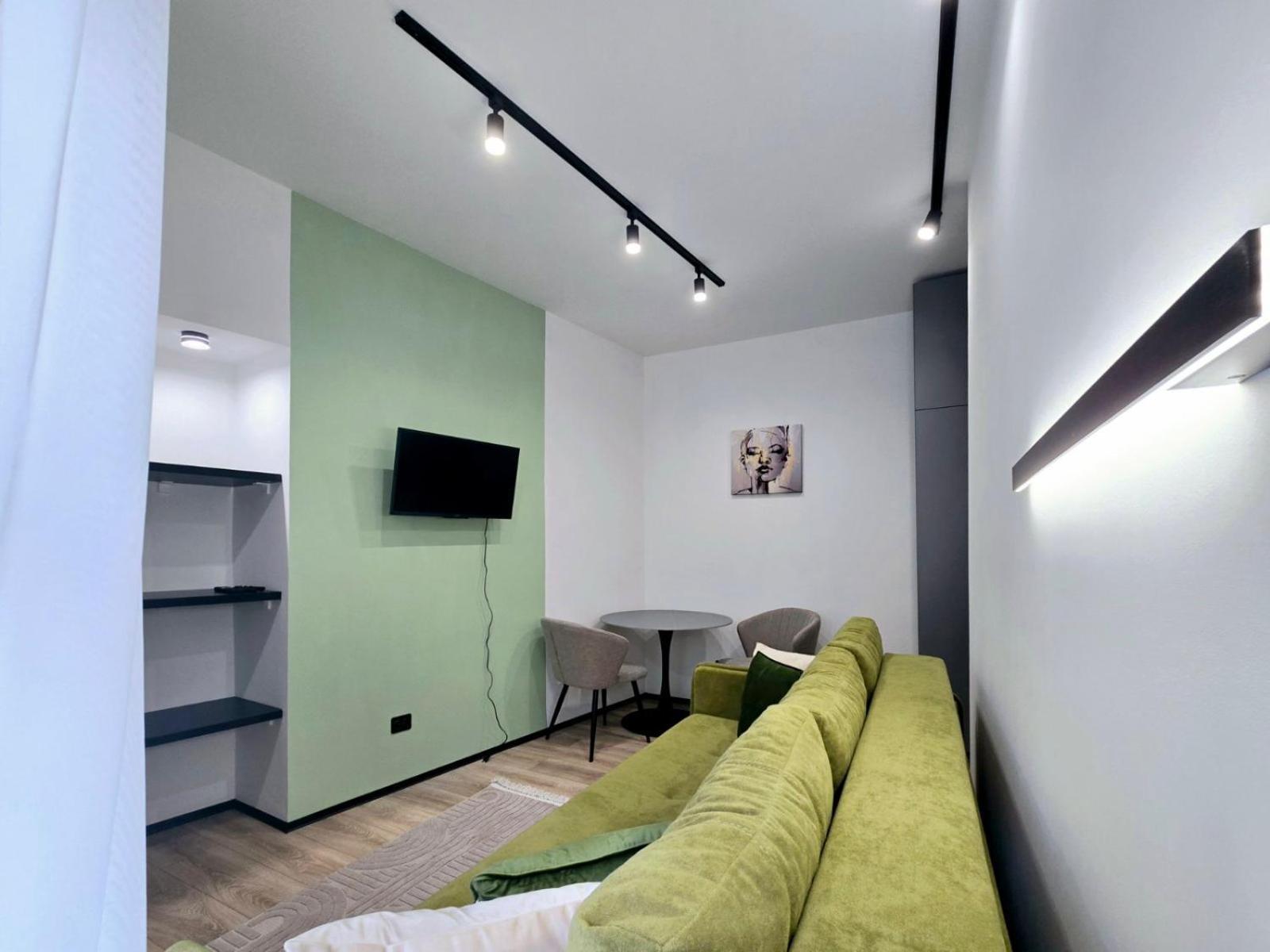 Apartment In The City Center Near The Park Lvov Exteriér fotografie